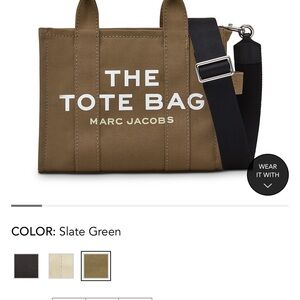 Marc Jacobs Green Canvas Tote Bag. Small. No flaws. Purchased at Bloomingdale’s.